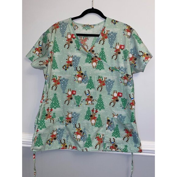 Women's Gabby Brooke Christmas Tree Reindeer Medical Nurse Scrub Top Size XL - Picture 1 of 9